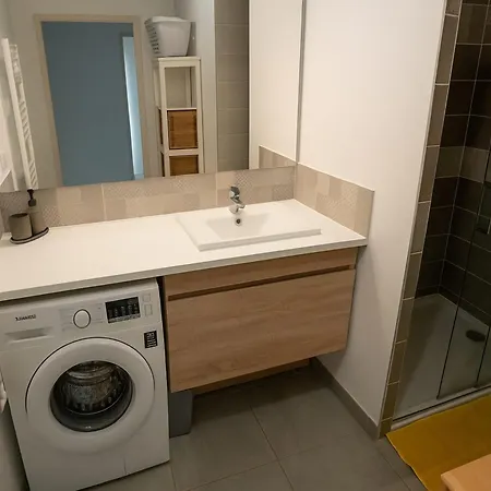 Riboleys - T3 Climatise Avec Wifi A 400m De La Apartmán *